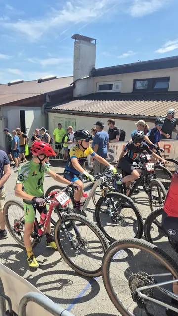 Raphael Finkenzeller beim Start in Wombach in der U15