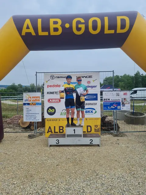 Karol Olszowiec gewann das Rennen vom Alb Gold Cup in Gomaringen