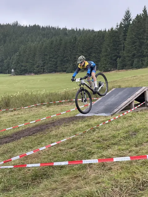 Mats Keller wurde guter 10. und das trotz Sturz!