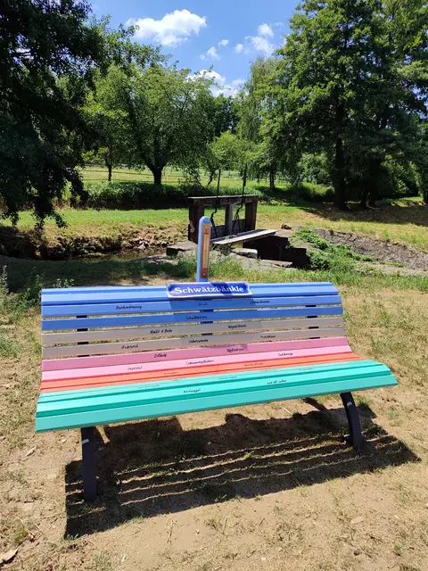 Noch bis zum 31. Juli steht das Schwätzbänkle in Münchweier am Ablößle | Foto: Stadt Ettenheim