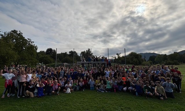 Gemeinsam stark für den guten Zweck: Das Schiller Gymnasium Offenburg nutzt den vorletzten Schultag vor den Ferien für einen großen Spendenlauf. | Foto: Schiller Gymnasium Offenburg