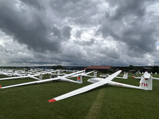 Schwere Regenwolken über Musbach