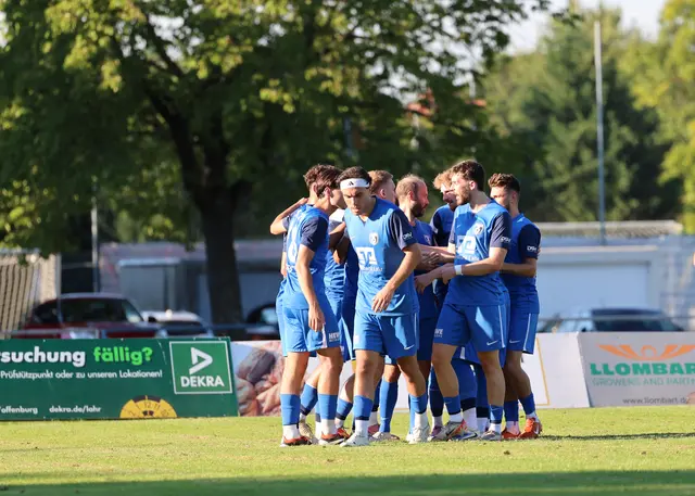 Der SC Lahr feierte am Freitagabend im Lokalderby gegen Aufsteiger SV Niederschopfheim einen deutlichen 3:0 Sieg. | Foto: Fissler