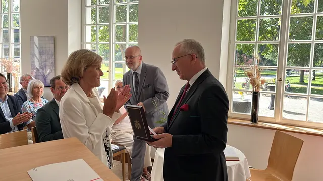 Ingeborg Schäuble (v. l.), Generalkonsul Rafal Wolski und Botschafter Jan Tombinski | Foto: gro