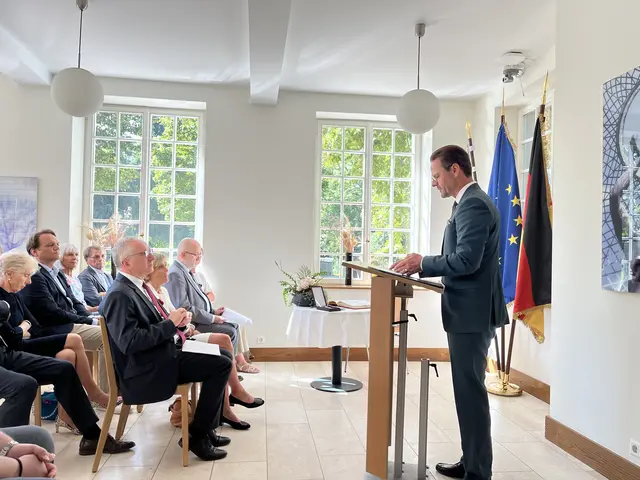 Oberbürgermeister Marco Steffens  | Foto: gro