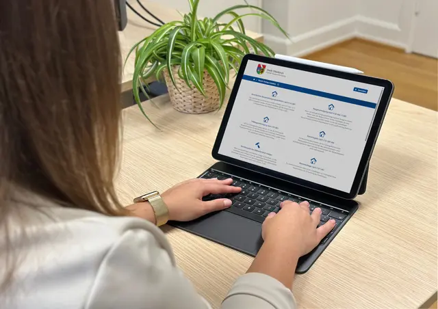 Einfach, schnell, transparent: Über das Virtuelle Bauamt BW können seit Frühjahr 2025 Bauanträge bequem von zu Hause ausgestellt werden.  | Foto: Stadt Oberkirch