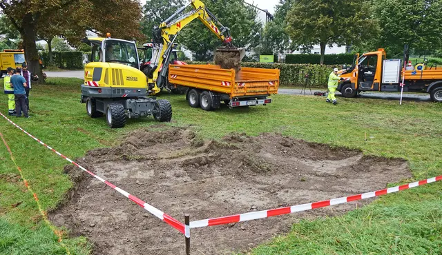 Die Arbeiten für eine neue Skaterrampe am Haus der Jugend laufen. | Foto: Stadt Kehl/Norman Mummert