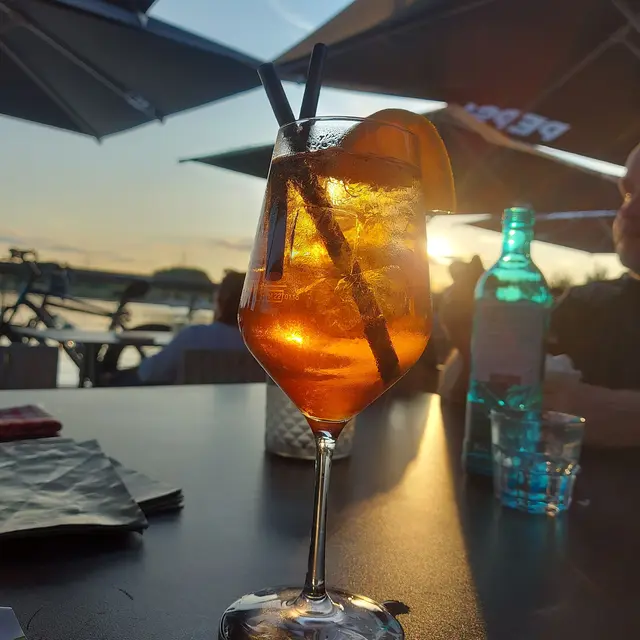 Auch der schönste Abend kennt seine Sperrstunde. | Foto: Lea Wölfle