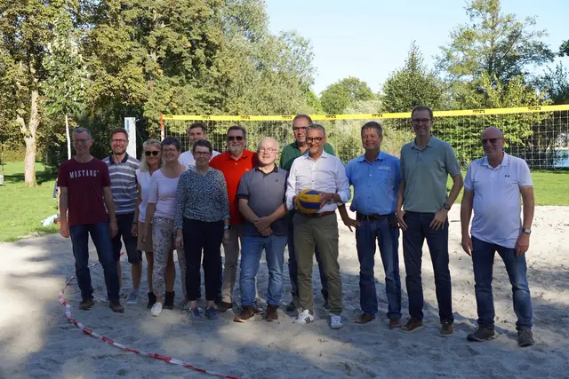 Einweihung des neuen Beachvolleyballplatzes | Foto: Stadt Lahr