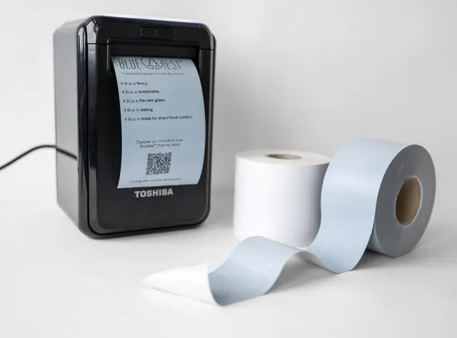 Stehen bei Koehler Paper auf der Labelexpo in diesem Jahr im Fokus: Linerless-Lösungen auf Basis von klassischem weißem Thermopapier, oder nachhaltigem Blue4est Pro Thermopapier.  | Foto: Koehler Paper 