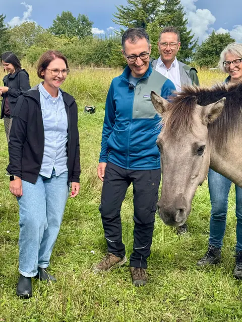 Sandra Boser (v. l.), Cem Özdemir, Frank Andlauer, Regina Ostermann | Foto: Wahlkreisbüro Sandra Boser