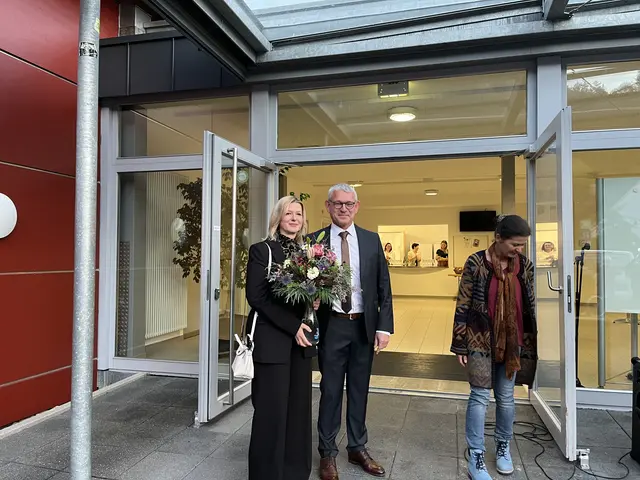 Uwe Gaiser, zusammen mit seiner Frau Christine, bleibt auch die kommenden acht Jahre Bürgermeister von Oppenau. | Foto: mak
