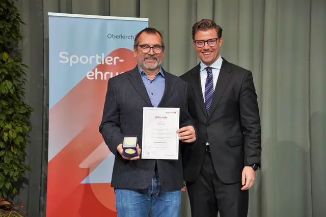Die Goldmedaille ging in diesem Jahr erneut an Christof Eggs (links) vom Schützenverein Oberkirch e.V. | Foto: Denise Burkart/Stadt Oberkirch