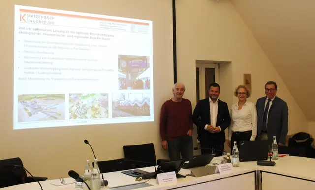 Pressekonferenz der Gemeinde Hohberg zum neuen Gutachten zum Offenburger Bahntunnel. | Foto: Gemeinde Hohberg