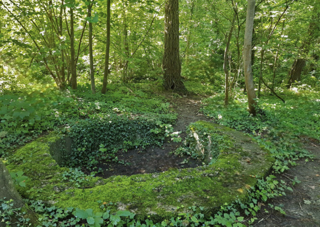 Die Aufgabe des sich dort befindlichen Geschützes war die Abwehr der vorrückenden Truppen der ehemaligen deutschen Wehrmacht.  