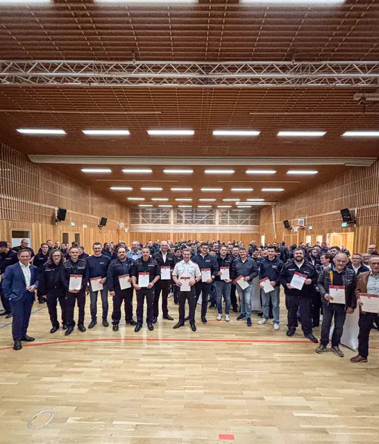 Ein Dank an die Einsatzkräfte, die bei den Bränden in der Malzfabrik tätig waren. | Foto: Stadt Gengenbach