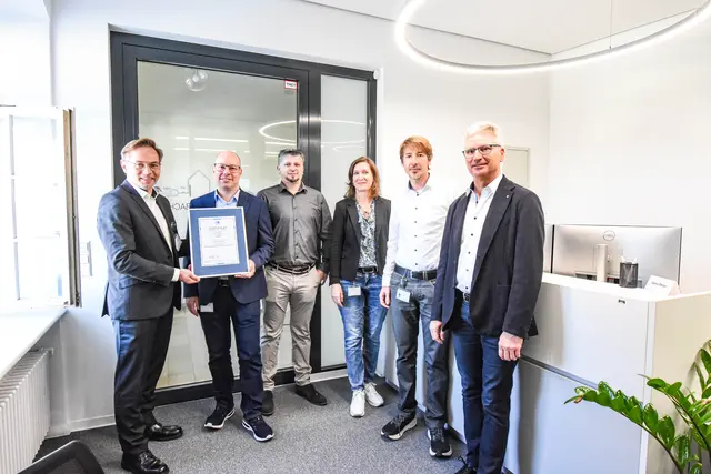 Bürgermeister Sven Müller (v. l.), Tom Gißler, Florian Adler, Katja Geppert, Christopf Sugg und Michael Totzke | Foto: Stadt Gengenbach