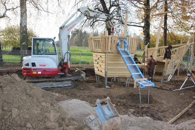 In Helmlingen entstehen derzeit viele neue Spielangebote. | Foto: Lara Jauch/Stadt Rheinau