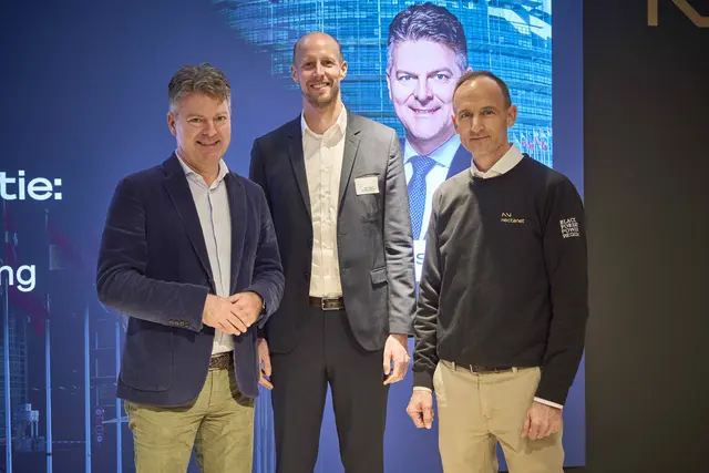 (V. r. n. l.) Europaabgeordneter Dr. Andreas Schwab, Alwin Wagner, stv. Haoptgeschäftsführer IHK Südlicher Oberrhein, Dominik Fehringer, CEO nectanet GmbH. | Foto: nectanet GmbH