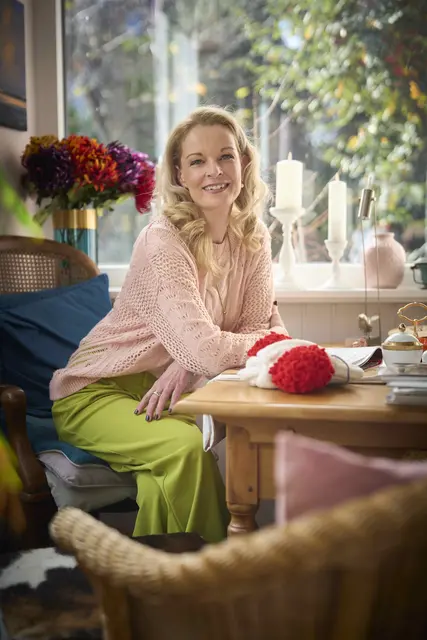 Andrea Schütze ist Schneiderin, Diplom-Psychologin und hat als Autorin rund 100 Kinderbücher sowie unter dem Pseudonym Liis Jahn den Erwachsenenroman "Der Himmel ist mein Meer" veröffentlicht. Mehr Infos gibt es auf andrea-schuetze.de. | Foto: Michael Bode