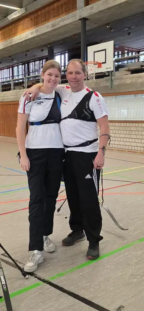 Sina Hehr und ihr Vater Riccardo bilden ein eingespieltes Team in der Jugendarbeit. | Foto: Udo Müller/Riccardo Hehr