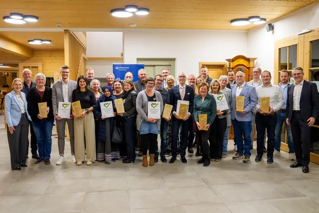 Die glücklichen Gewinner des HerzenssachePreis 2025 der Volksbank eG – Die
Gestalterbank | Foto: Benedikt Spether