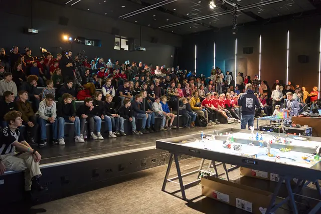 Das Interesse an den First Lego League-Wettbewerben an der Hochschule Offenburg war noch größer als im vergangenen Jahr, sodass zusätzliche Teilnahmeplätze geschaffen werden mussten.  | Foto: Hochschule Offenburg/Alexander Weigand