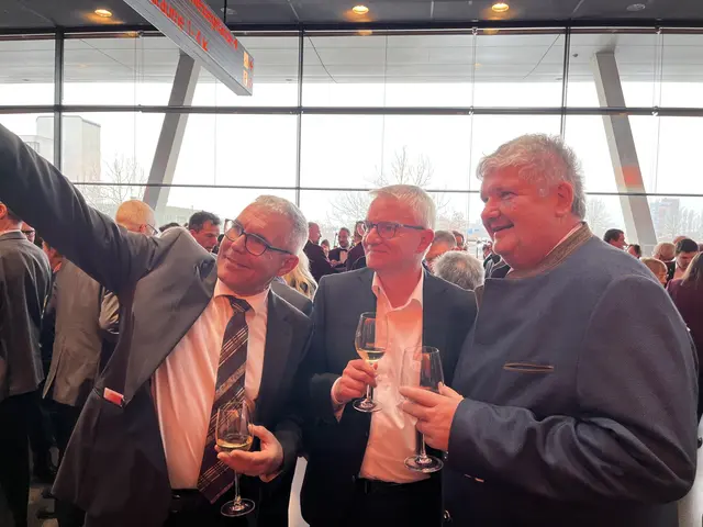 Zeit für Gespräche beim Neujahrempfang in Offenburg | Foto: gro