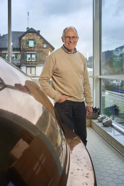 Wenn es um die Qualität seines Biers geht, ist Michael Ketterer sehr ehrgeizig. Deshalb ist ihm auch das Brauwasser sehr wichtig. Das stammt seit Anfang des Jahrtausends aus einer eigenen Quelle und wird auch als natürliches Mineralwasser vertrieben. | Foto: Michael Bode