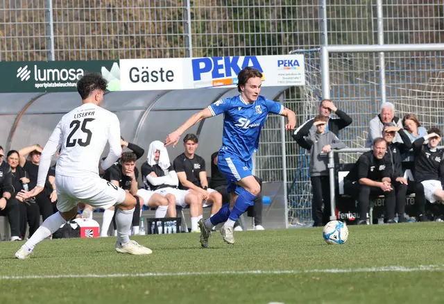 Der SV Oberachern (blaues Trikot) setzte sich mit 1:0 gegen Aufsteiger Türkspor Salem durch. | Foto: Archivfoto: FS