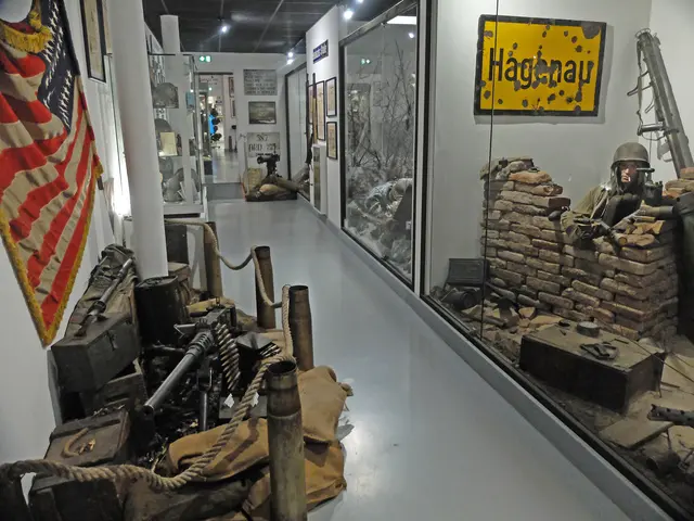 Man stellt sich als Besucher schon die Frage: Wo kommen all diese Ausstellungsstücke her?  | Foto: Alfred Schramm