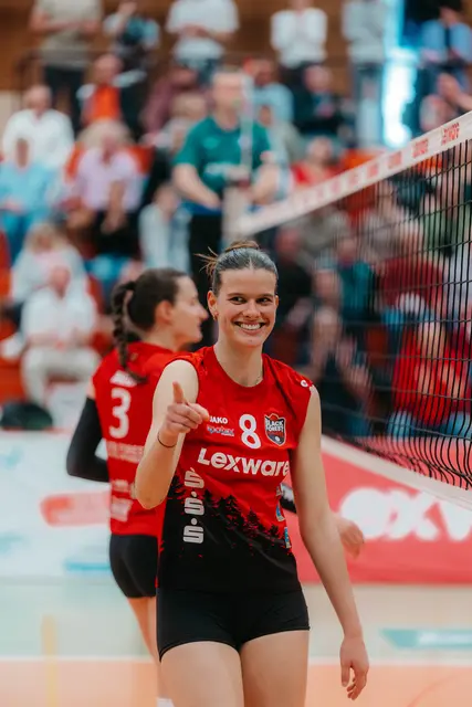 Die Freude auf das bevorstehende Spiel ist bei Annika Vix und ihrer Mannschaft groß. | Foto: Pascal Bähr/VCO