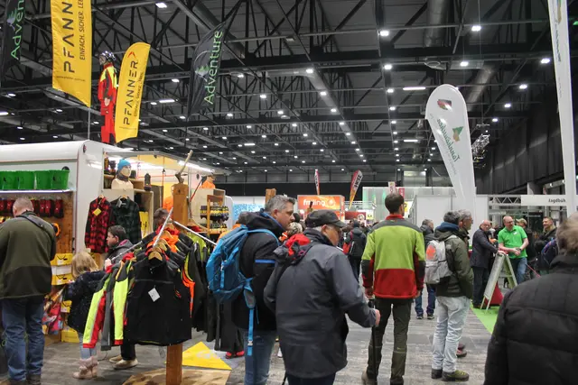 Die Forst live war am Samstagvormittag sehr gut besucht.  | Foto: mak