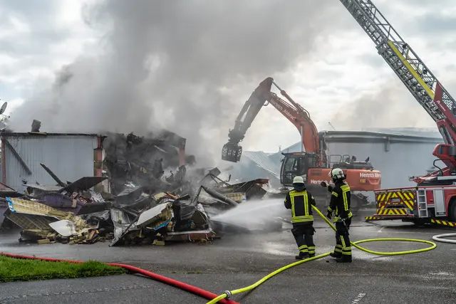 Das Gebäude musste wegen Einsturzgefahr am Sonntag abgerissen werden. | Foto: Stadt Kehl