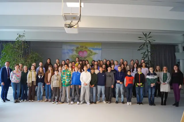 Besuch beim Bürgermeister: Schüler des Marta-Schanzenbach-Gymnasiums und des Collège Freppel in Obernai | Foto: Stadt Gengenbach