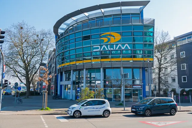 Stadt, Wirtschaftsförderung und IHK hatten in die Räume des Softwareunternehmens Dalim eingeladen. | Foto: Stadt Kehl