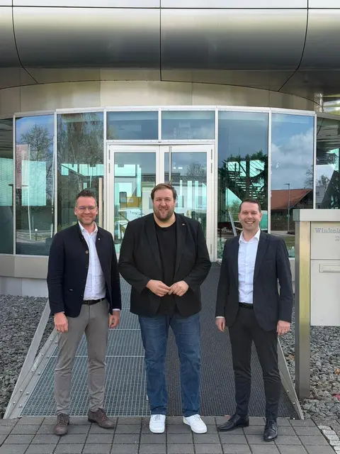 Tobias Uhrich, Neuried, Bodo Lange, Meißenheim, und Tobias Gutmann, Schwanau, wollen die Zusammenarbeit zwischen den Riedgemeinden weiter vertiefen. | Foto: Gemeinde Neuried