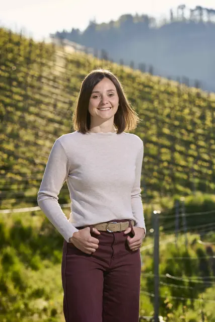 Inka Ebert leitet seit Dezember die Geschäftsstelle des Weinparadies Ortenau. Gerade bereitet die gebürtige Durbacherin den 5. Ortenauer Weinmarkt vor. Es findet am Samstag, 2. Mai, von 12 bis 18 Uhr in der Reithalle Offenburg statt.  | Foto: Michael Bode