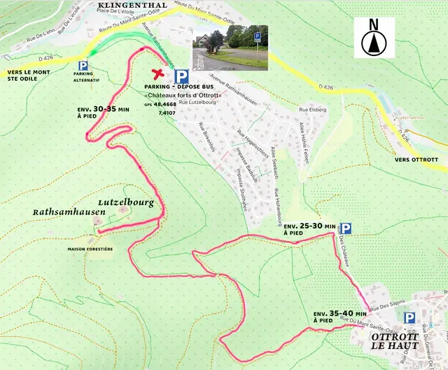 Hier sieht man die Parkmöglichkeiten und die Zugangswege zu der Burganlage.