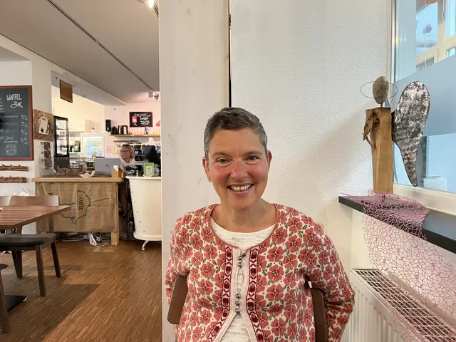 Autorin Astrid Lehmann nutzt Wildpflanzen natürlich auch in der eigenen Küche. | Foto: gro