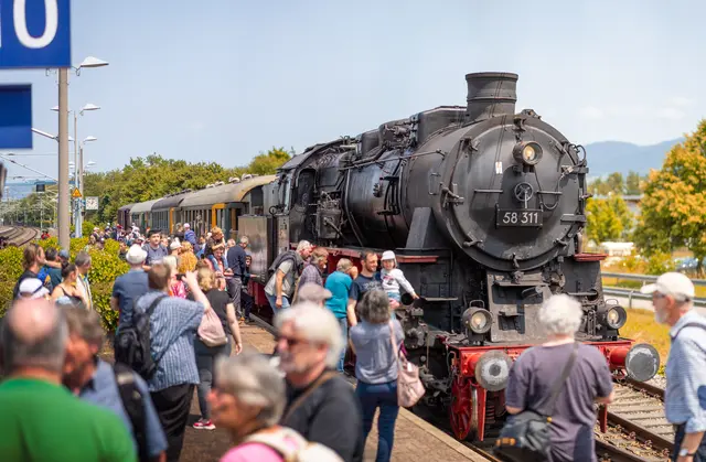 Auf die Fahrten mit einem historischen Dampfzug wie in den Vorjahren müssen die Gäste am Mühlentag verzichten. | Foto: Simon Kurz