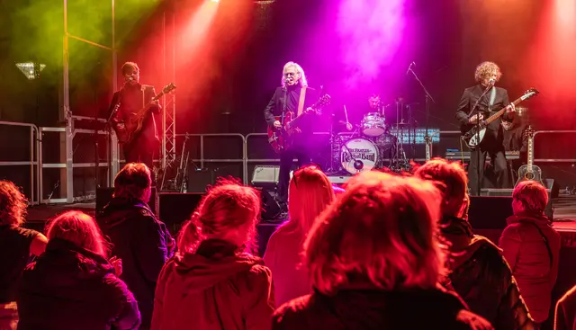 Rund 145 000 Gäste feierten beim Messdi – unter anderem zur Musik der „The Beatles Revival Band“. | Foto: Stadt Kehl