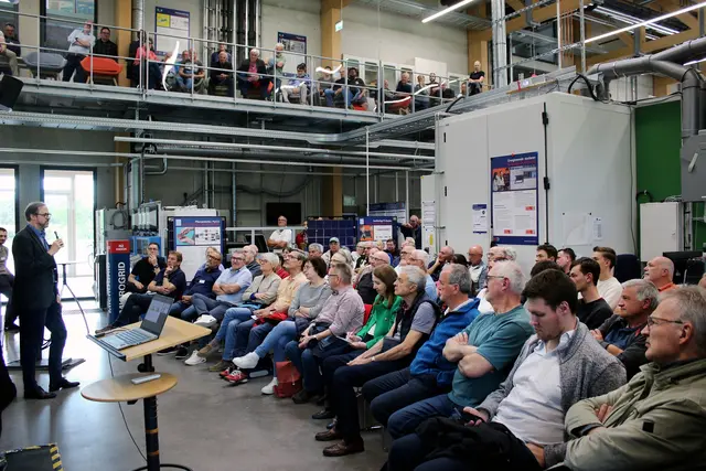 Großes Interesse an einem Vortrag zum bidirektionalen Laden im RIZ der Hochschule Offenburg | Foto: Hochschule Offenburg