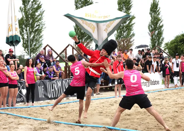 Beim Hobbyturnier wurden auch die besten Verkleidungen prämiert. | Foto: Fissler