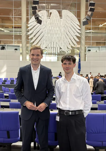 Dr. Yannick Bury (l.) und Dmitri Galischew im Deutschen Bundestag | Foto: Abgeordnetenbüro Dr. Yannick Bury
