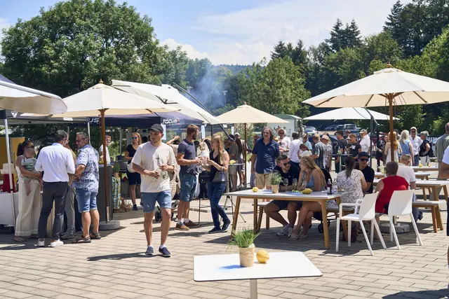 Die Schneeweiss interior GmbH konnte sich über zahlreiche Besucher freuen.  | Foto: Schneeweiss interior GmbH