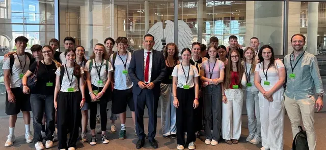 SPD-Bundestagsabgeordneter Johannes Fechner begrüßte eine Klasse der Realschule Neuried in der Hauptstadt. | Foto: Abgeordnetenbüro Johannes Fechner
