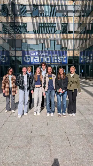 Eine Schülergruppe vom IBG hat gemeinsam mit Schülern aus Mulhouse an einem zweisprachigen Projekt zur Berufsorientierung teilgenommen.  | Foto: Kaufmännische Schule/IBG Lahr