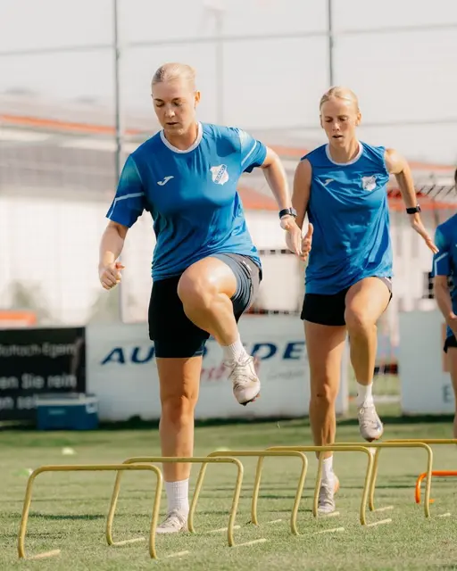 Die Vorbereitung läuft auch für Denise Landmann (links) und Milena Fischer (rechts) auf Hochtouren. | Foto: Maxi Höck