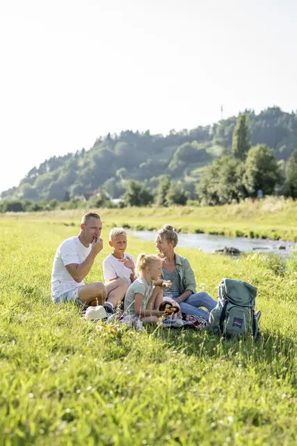 Picknick an der Rench | Foto: Jigal Fichtner
